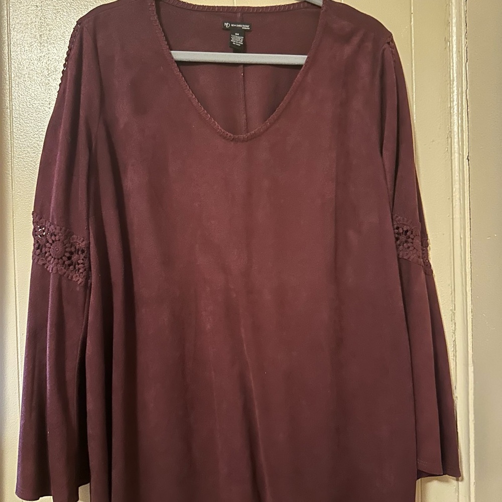 New Directions Women's Burgundy Top